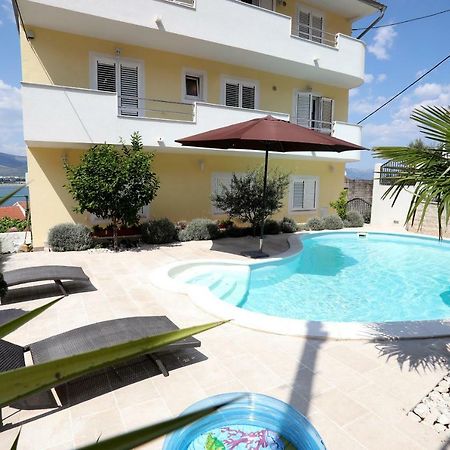 Apartments Sakal Trogir Ngoại thất bức ảnh