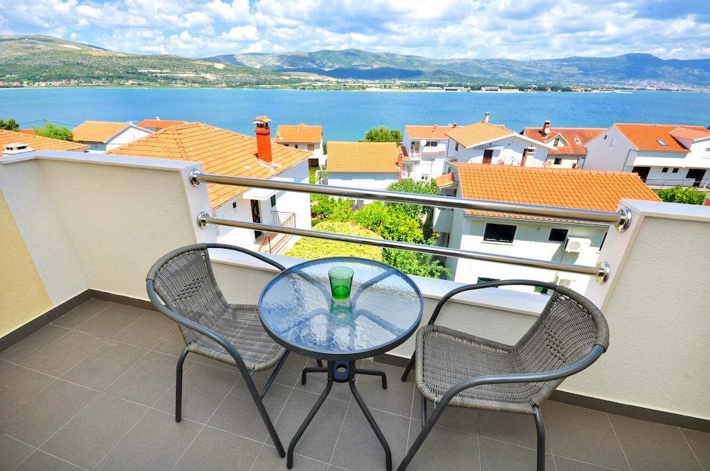 Apartments Sakal Trogir Phòng bức ảnh