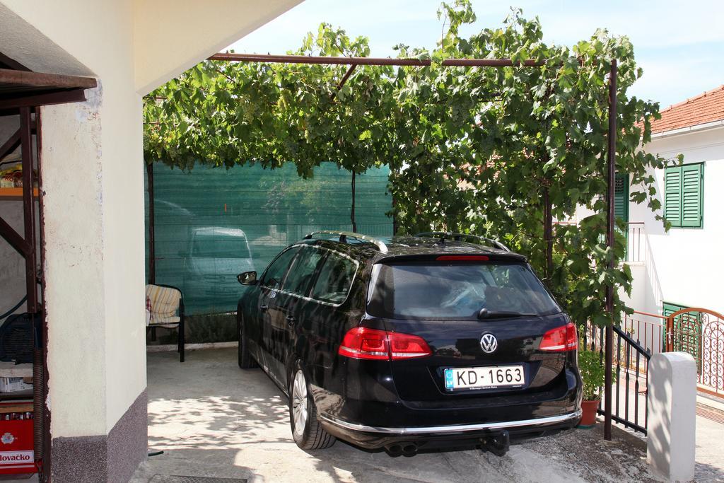 Apartments Sakal Trogir Ngoại thất bức ảnh