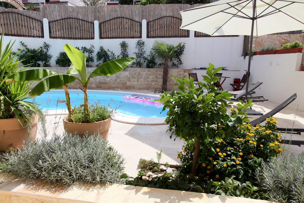 Apartments Sakal Trogir Ngoại thất bức ảnh