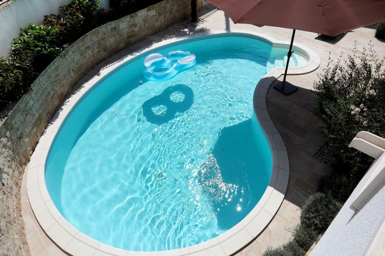 Apartments Sakal Trogir Ngoại thất bức ảnh